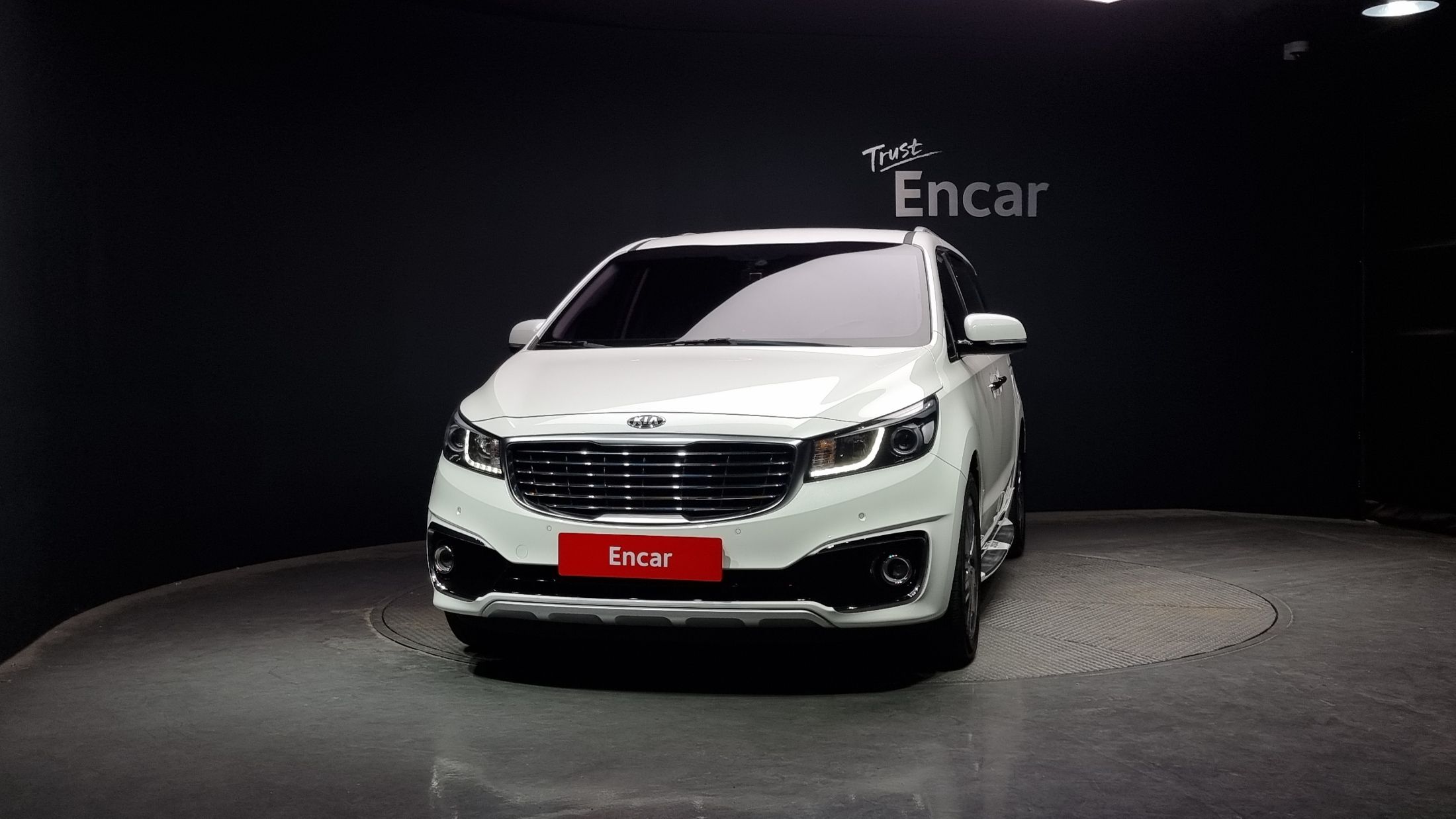 KIA CARNIVAL 2017