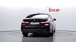 BMW 5-SERIES G30 2020