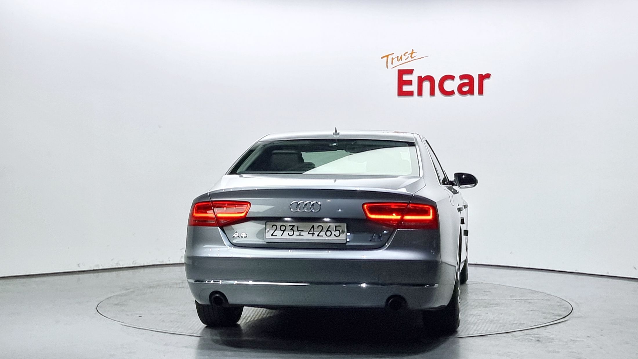 AUDI A8 2010
