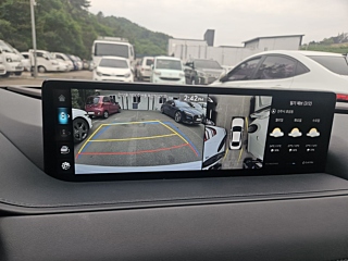GENESIS G80 RG3 2023