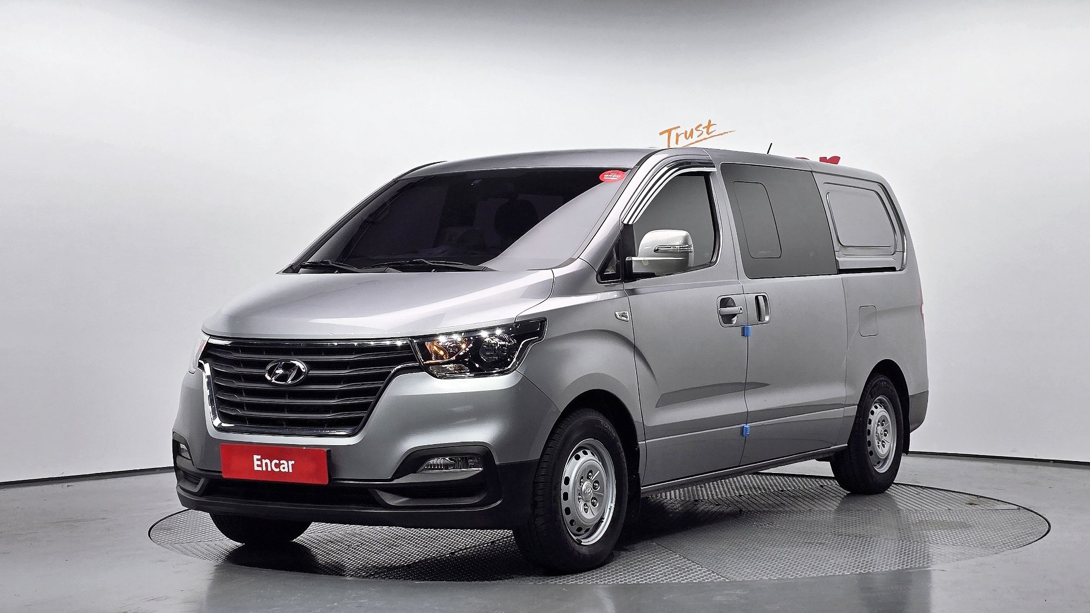 HYUNDAI STAREX GRAND 2020