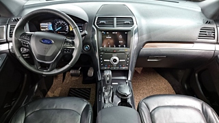 FORD EXPLORER 2019