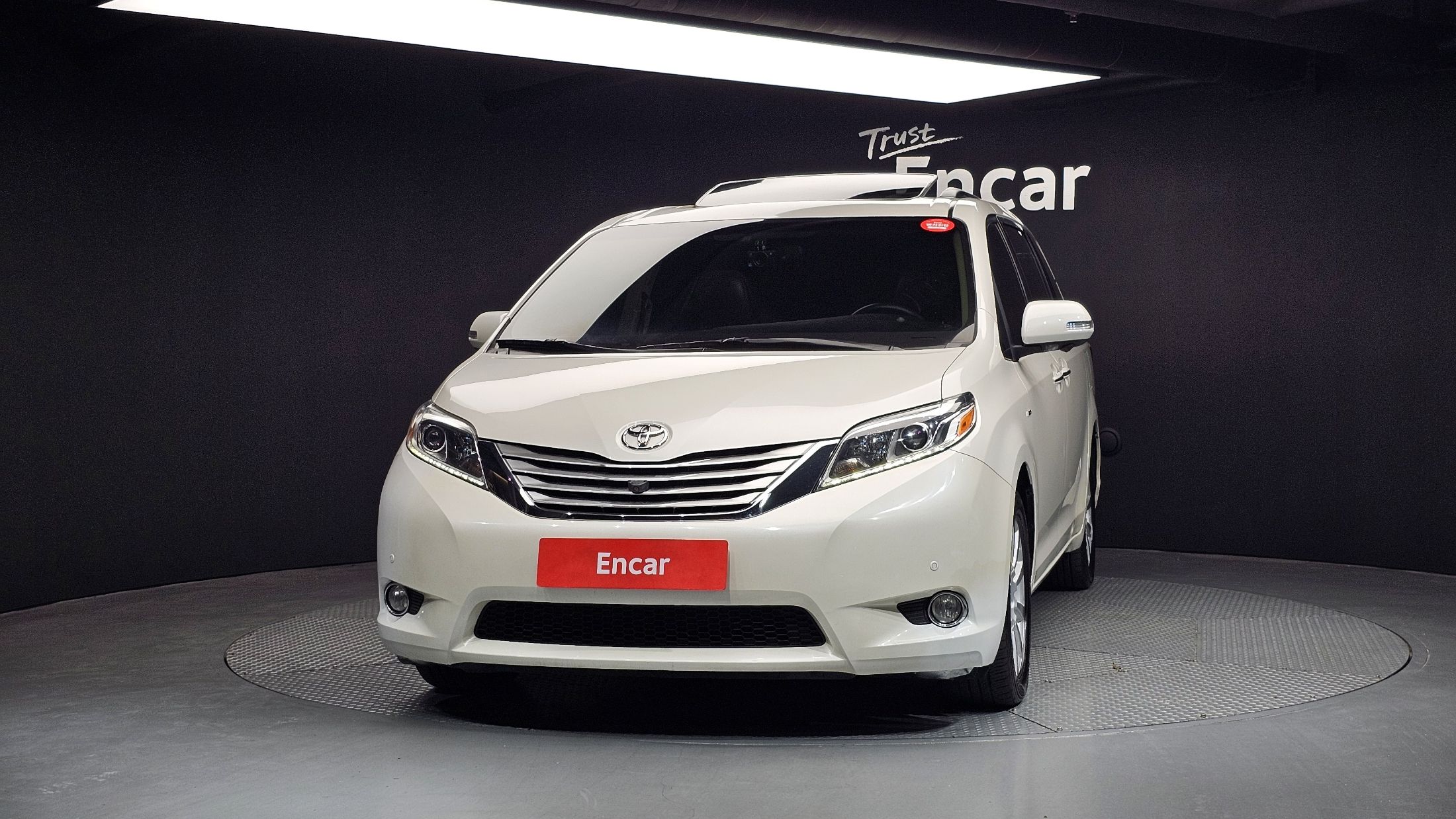 TOYOTA SIENNA 2017