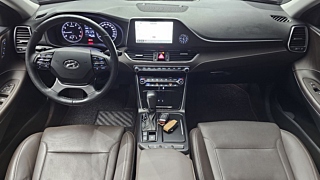 HYUNDAI GRANDEUR IG 2017