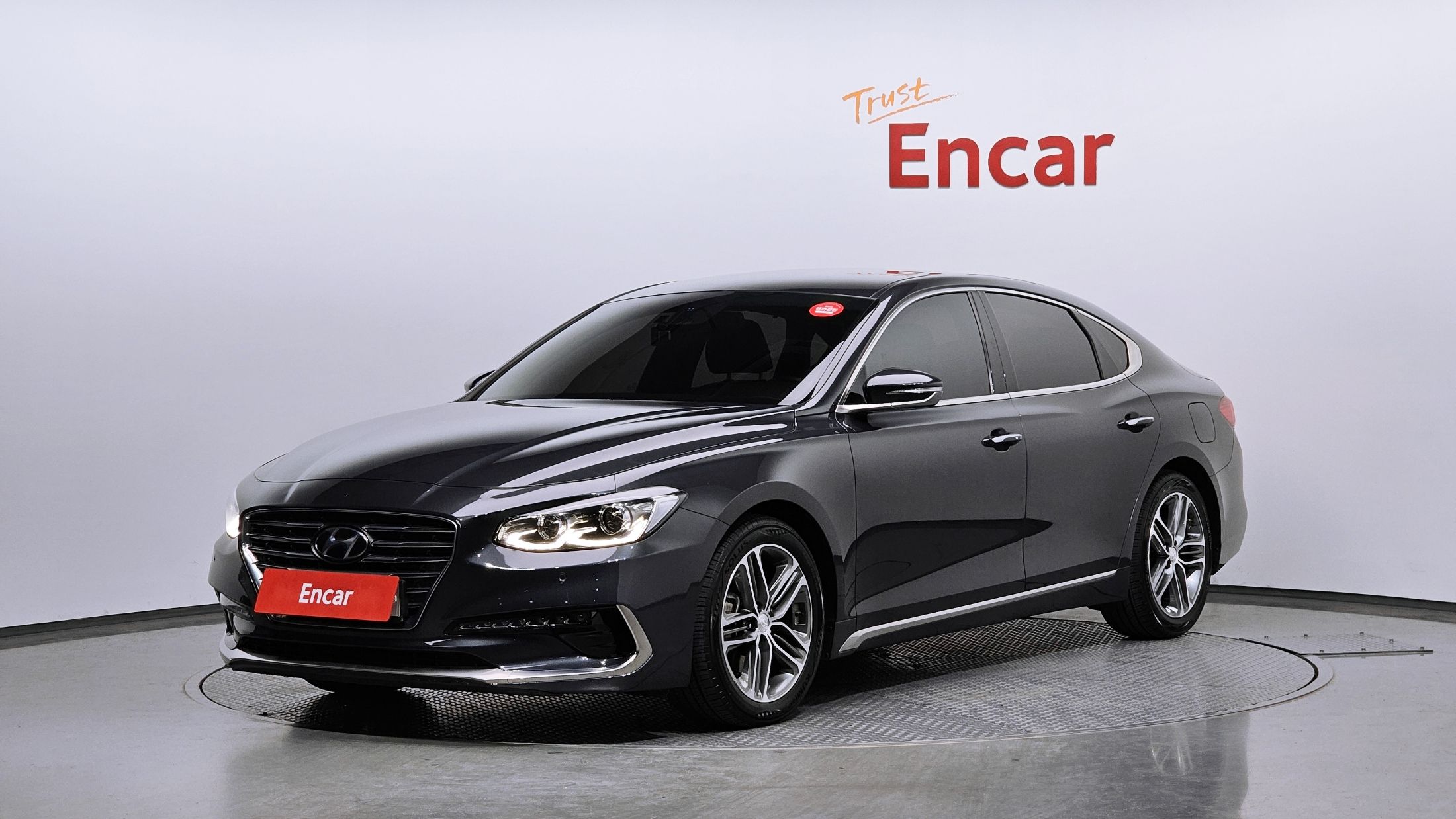 HYUNDAI GRANDEUR IG 2017
