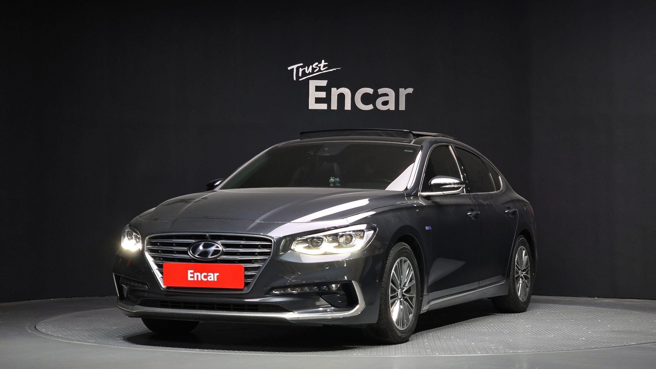 HYUNDAI GRANDEUR IG HYBRID 2017