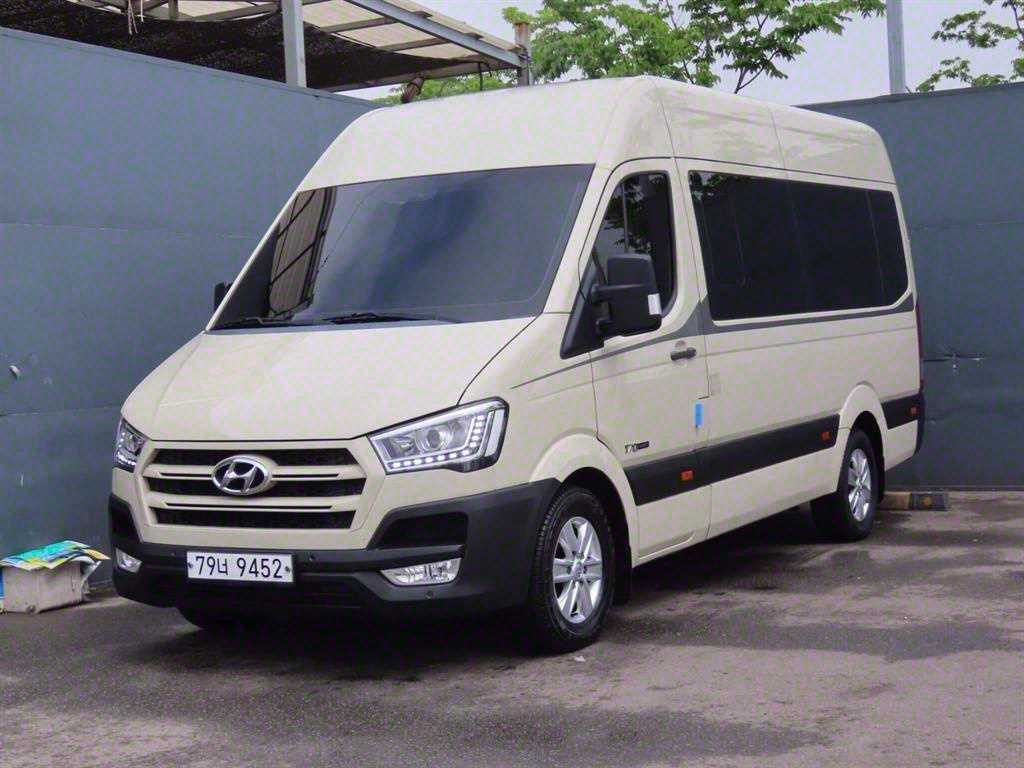 HYUNDAI SOLATI 2017