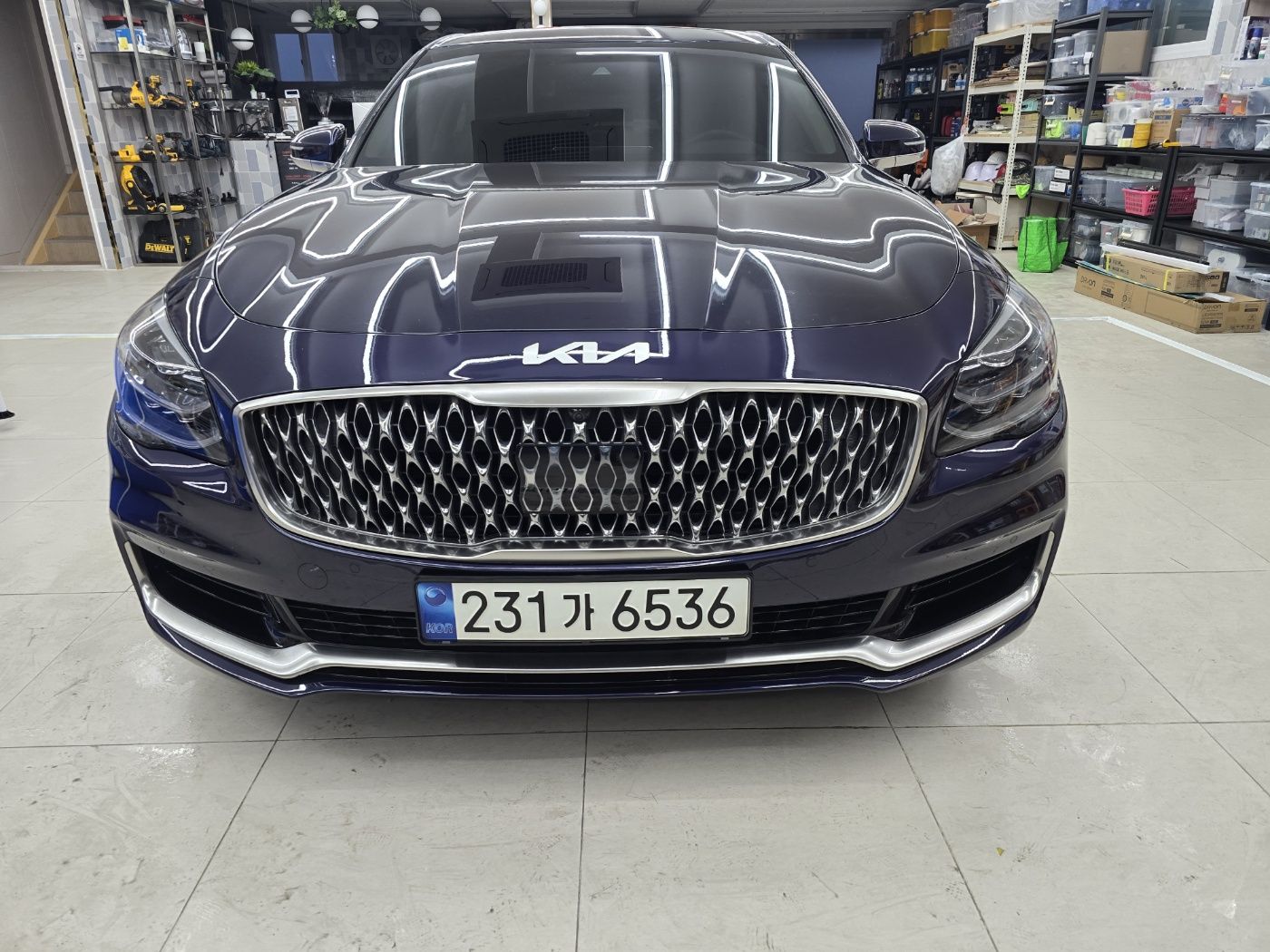 KIA K9