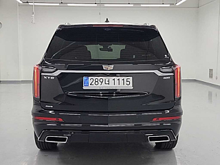Заказать CADILLAC XT6