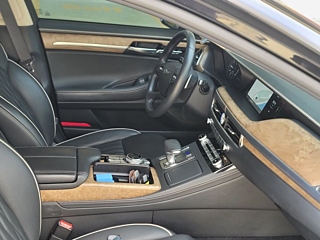 GENESIS G90 2020