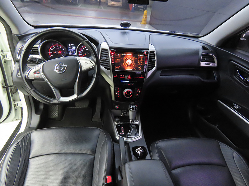 SSANGYONG TIVOLI 2016