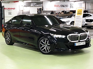 BMW 5-SERIES G60 2024