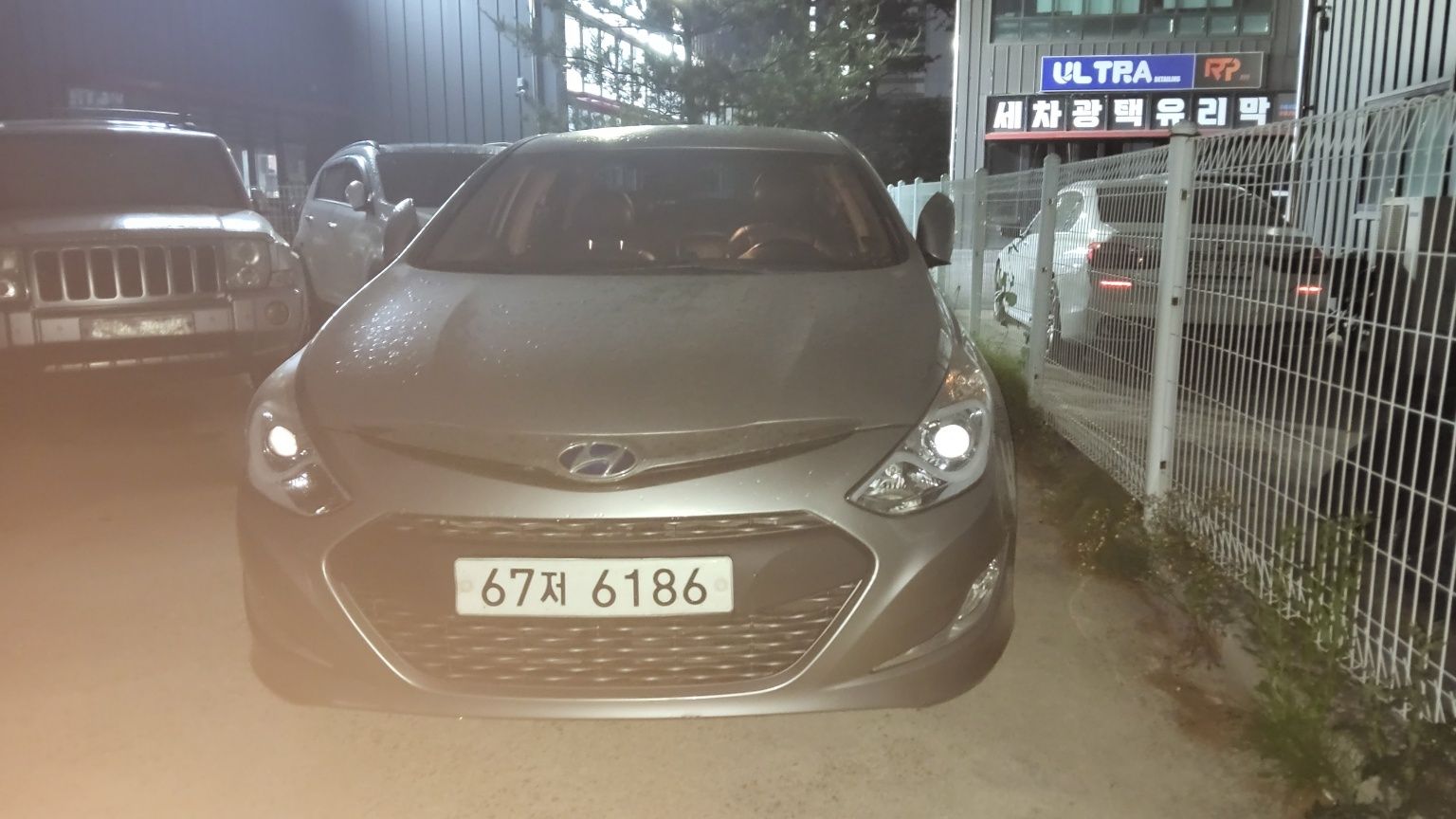 HYUNDAI SONATA HYBRID