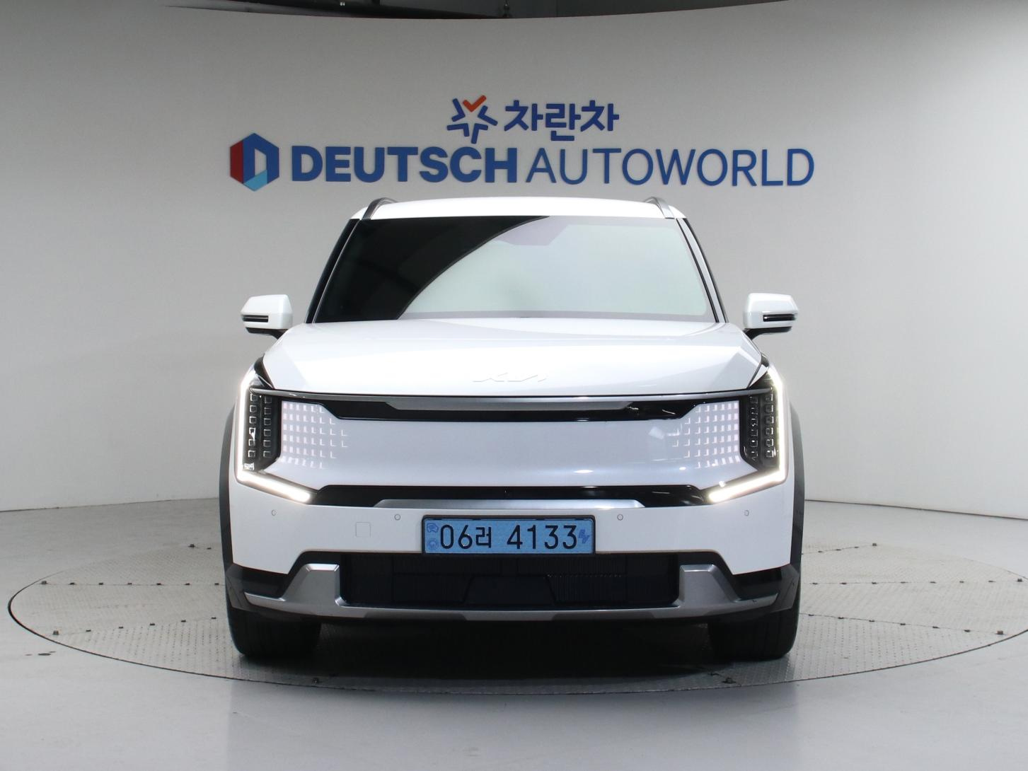 KIA EV9