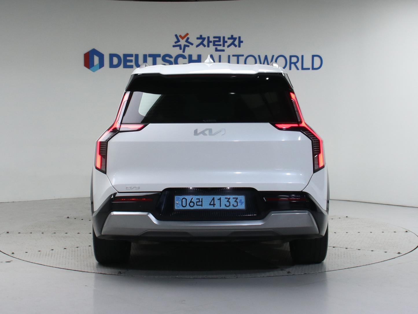KIA EV9