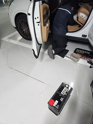 PORSCHE CAYENNE 2017