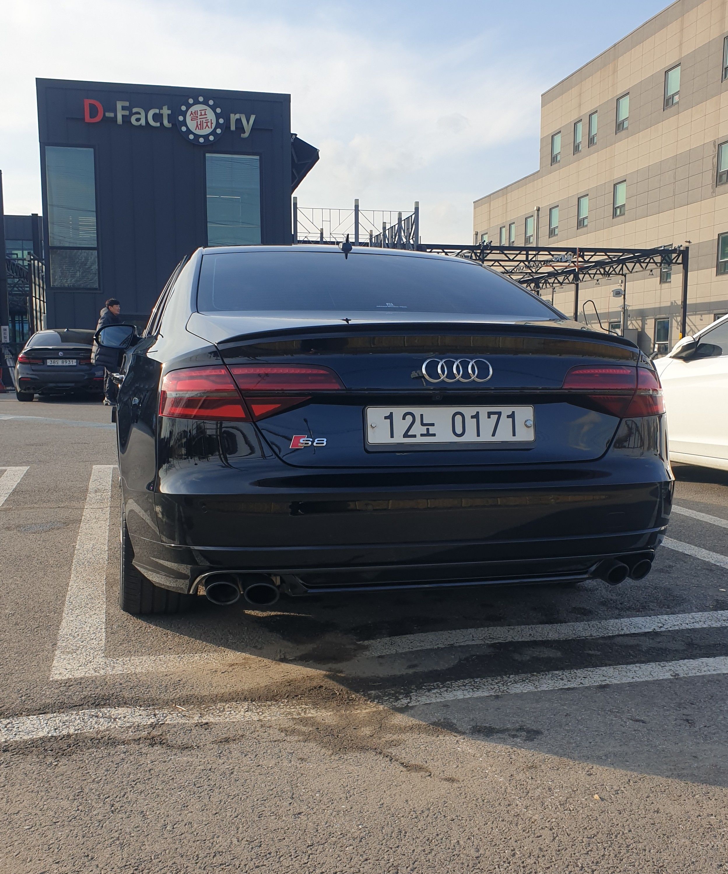 AUDI S8 2016
