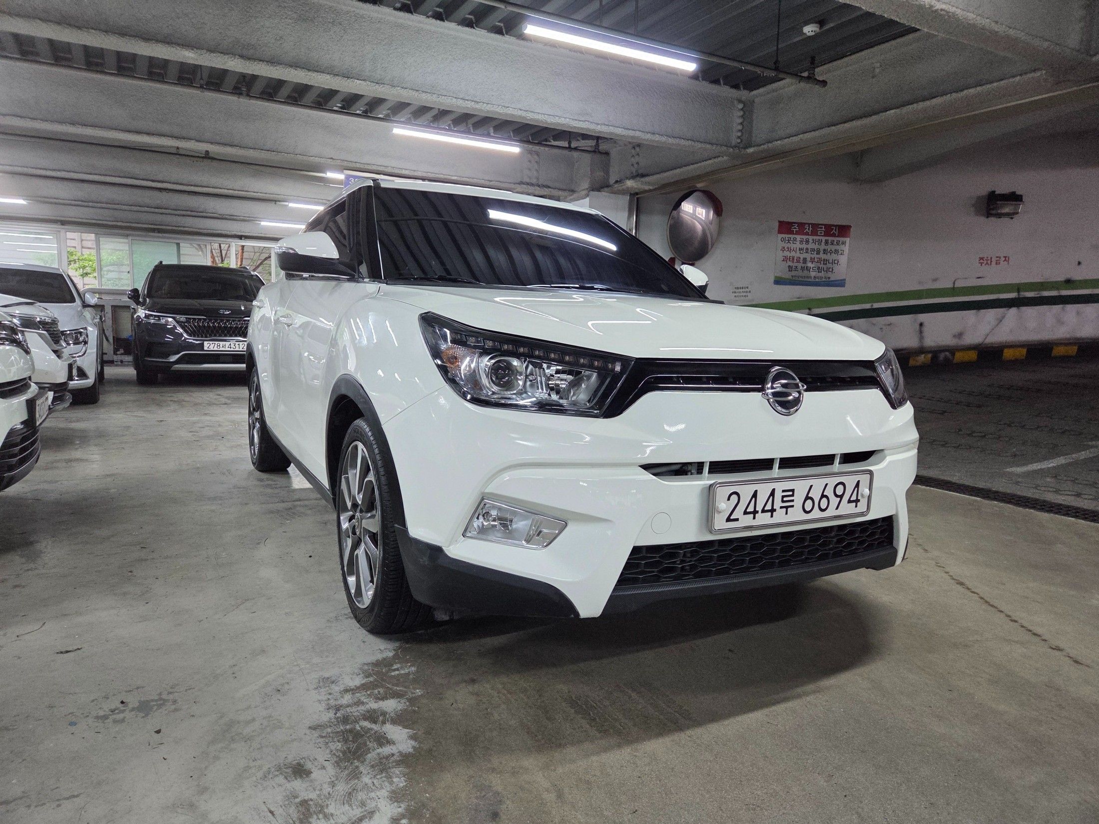 SSANGYONG TIVOLI 2016