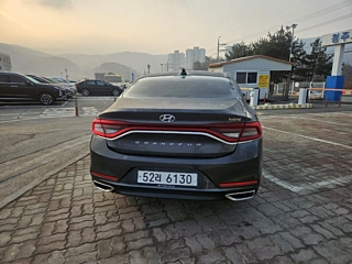 HYUNDAI GRANDEUR IG HYBRID 2019