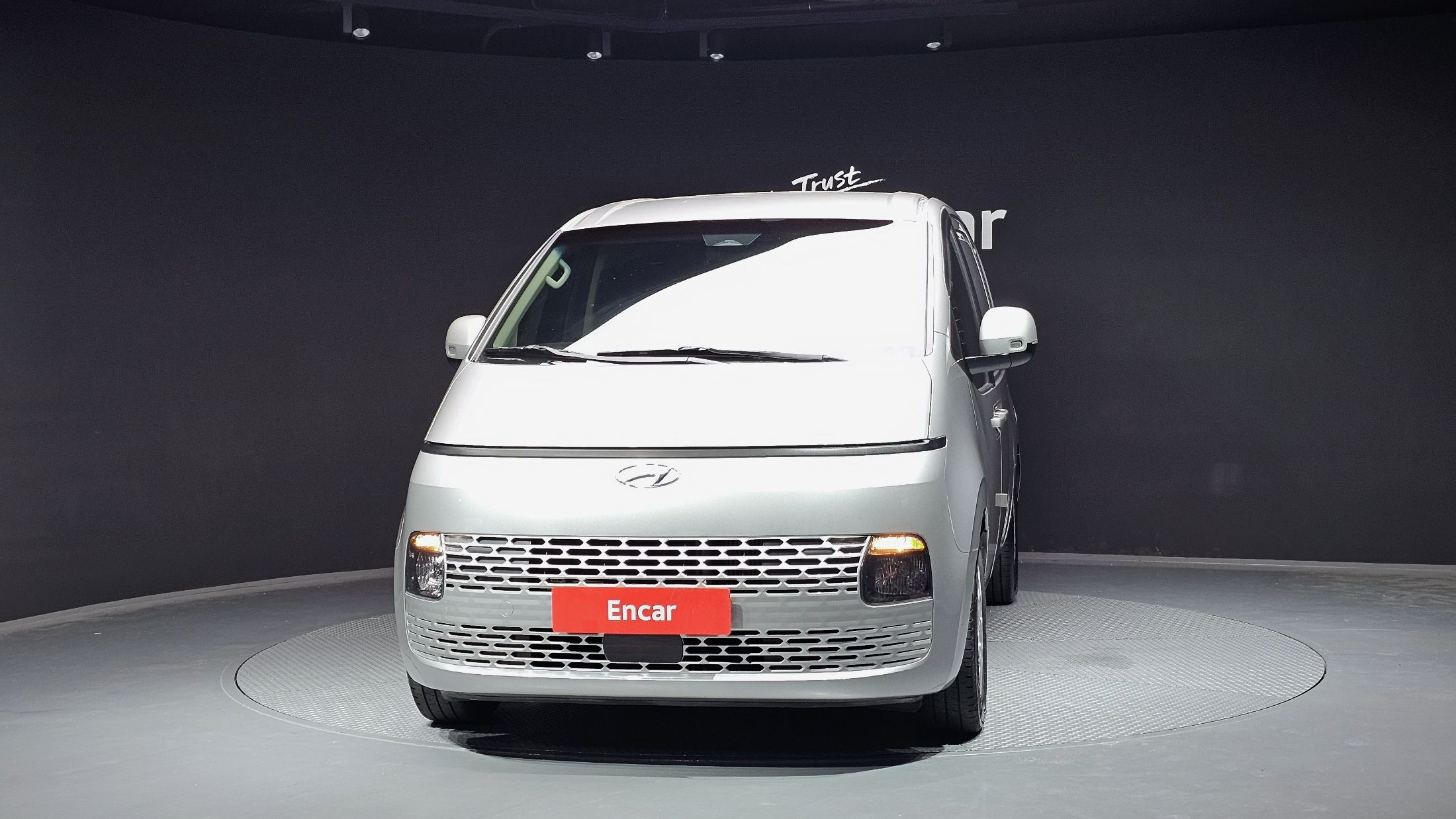 HYUNDAI STARIA 2022
