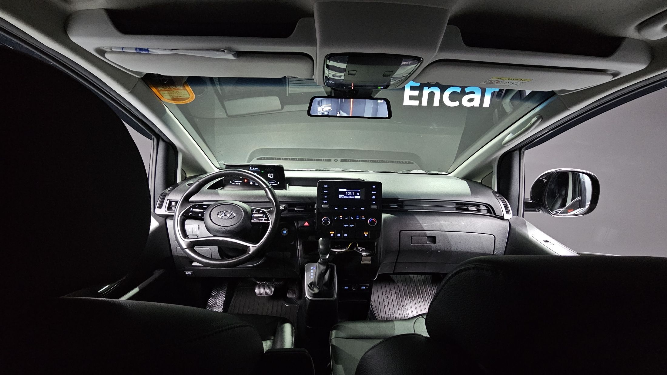 HYUNDAI STARIA 2022