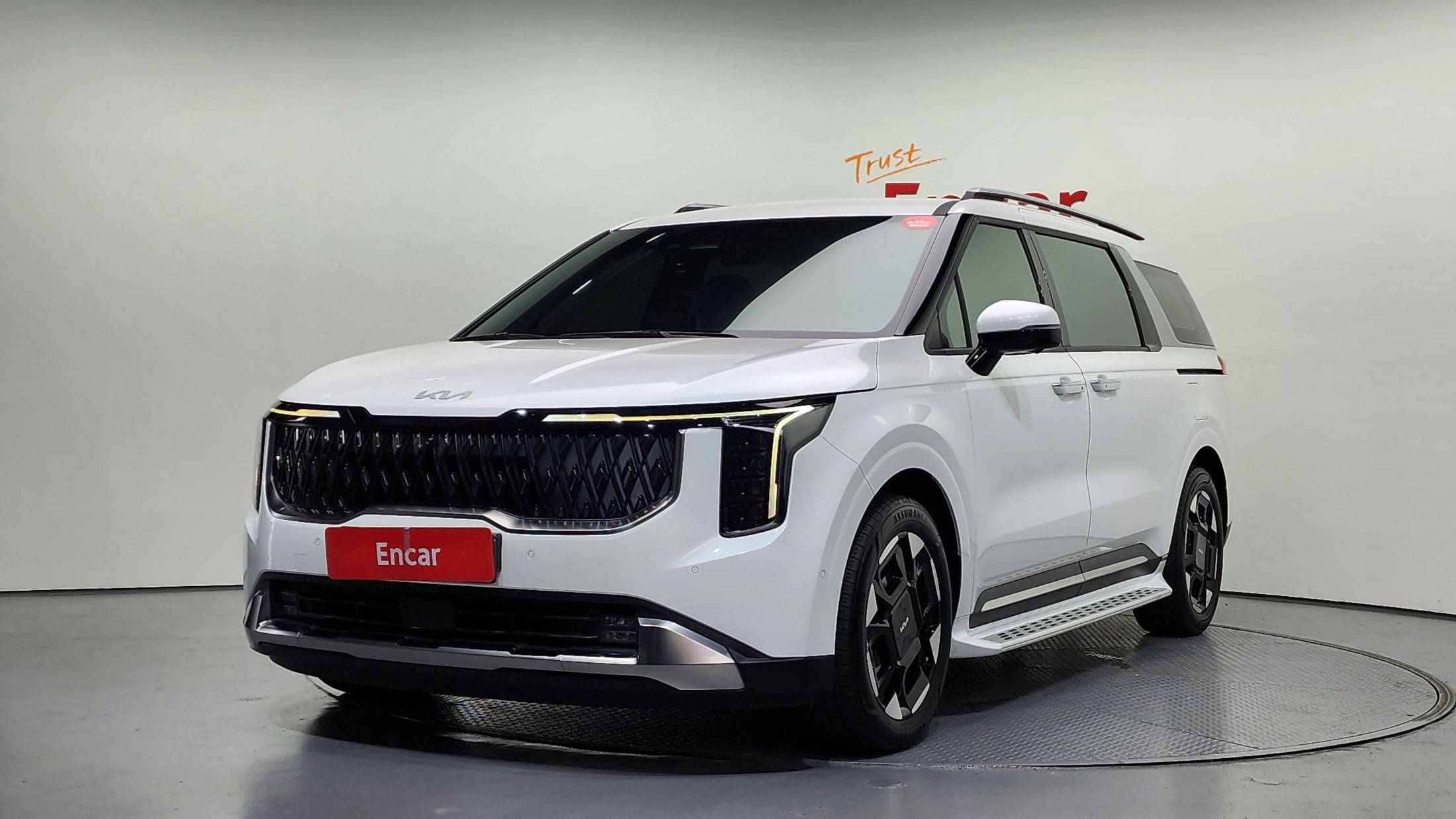 KIA CARNIVAL 2024