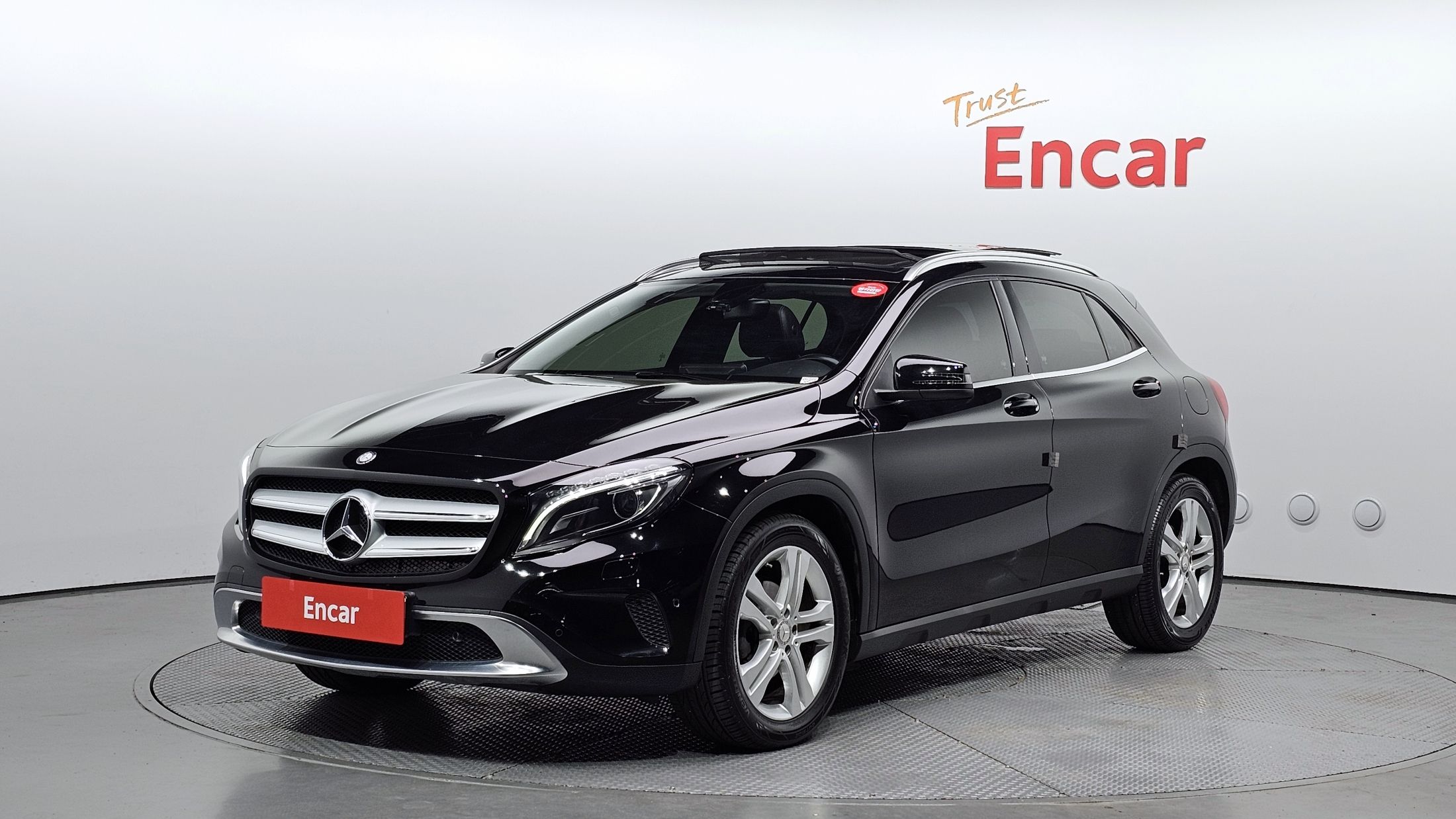 MERCEDES BENZ GLA-CLASS X156