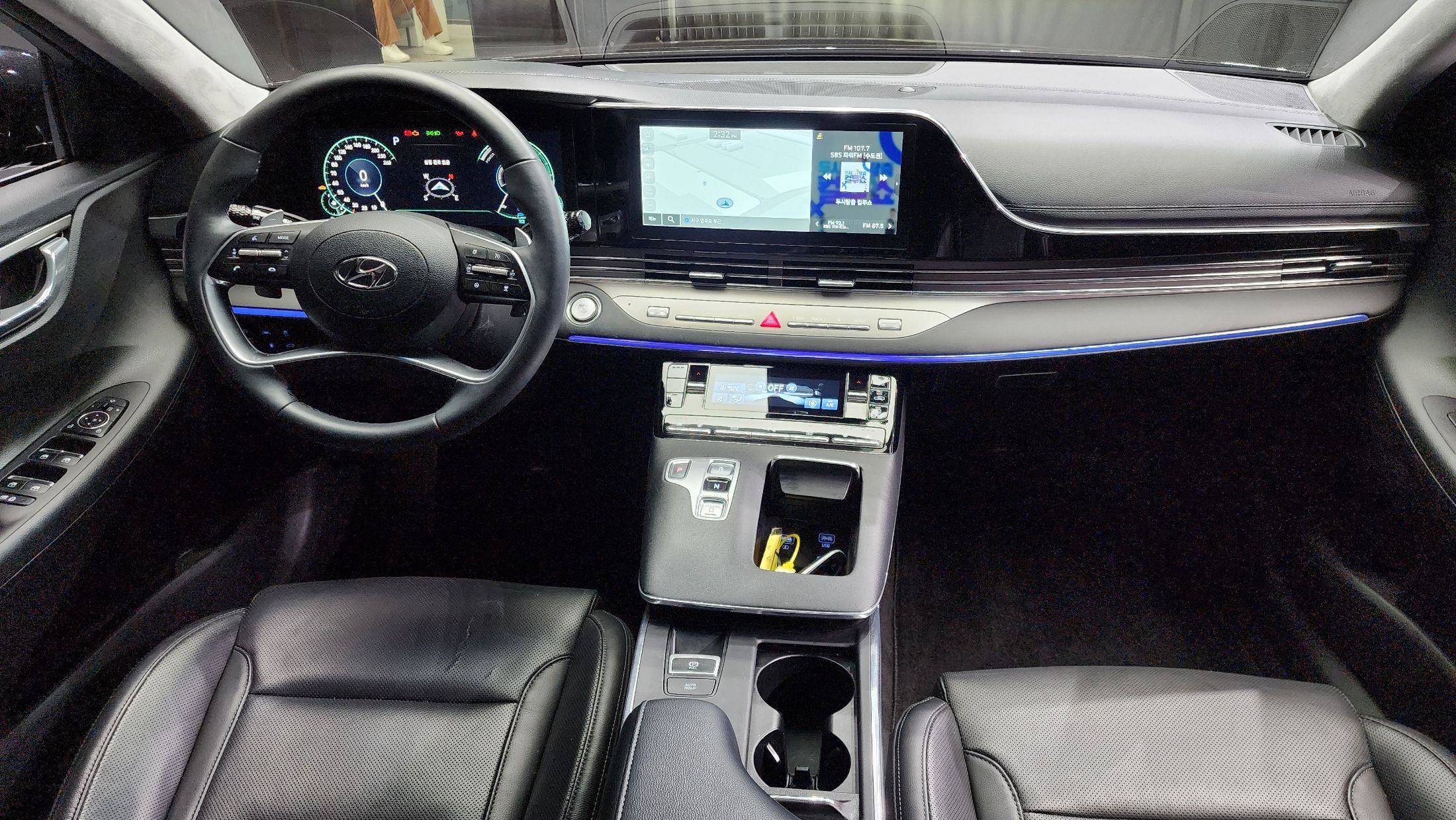 HYUNDAI GRANDEUR IG HYBRID