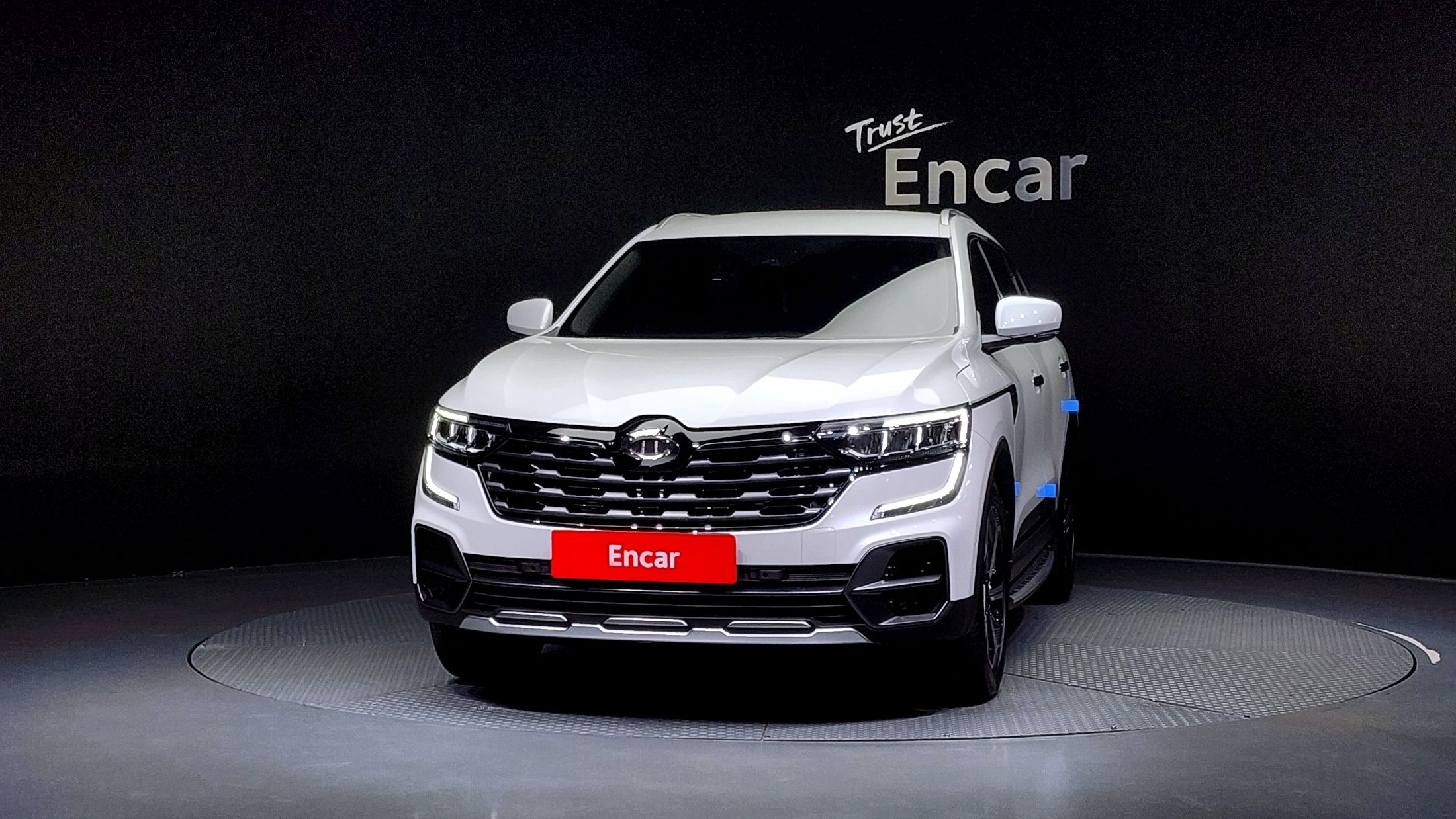RENAULT SAMSUNG QM6