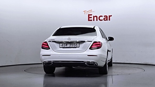 MERCEDES BENZ E-CLASS W213 2017
