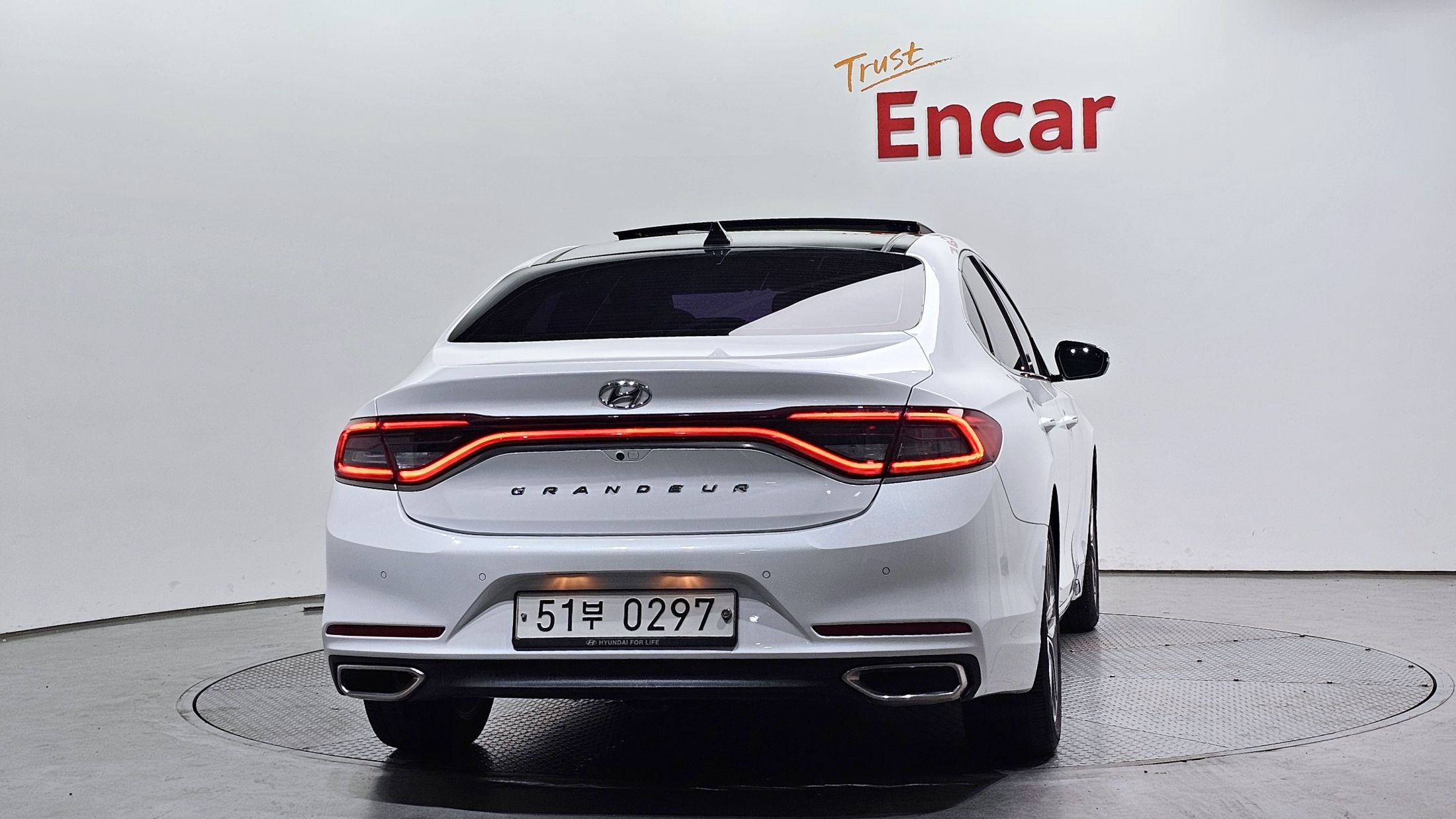 HYUNDAI GRANDEUR IG 2017