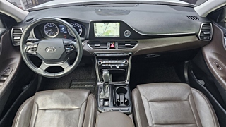 HYUNDAI GRANDEUR IG 2017