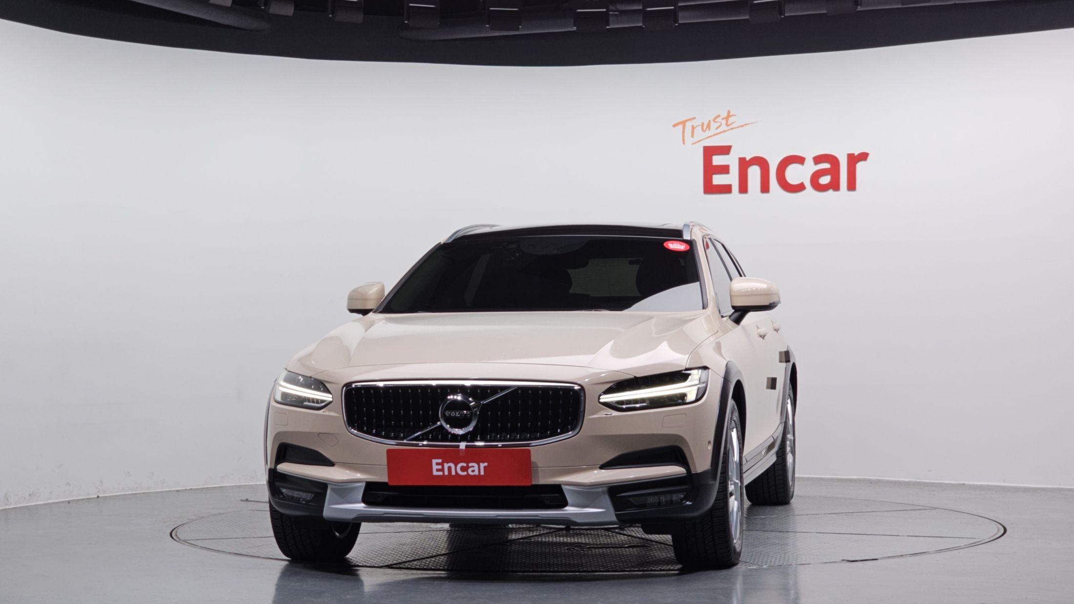 VOLVO V90 CROSS COUNTRY 2017