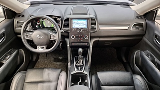 SAMSUNG QM6 2017