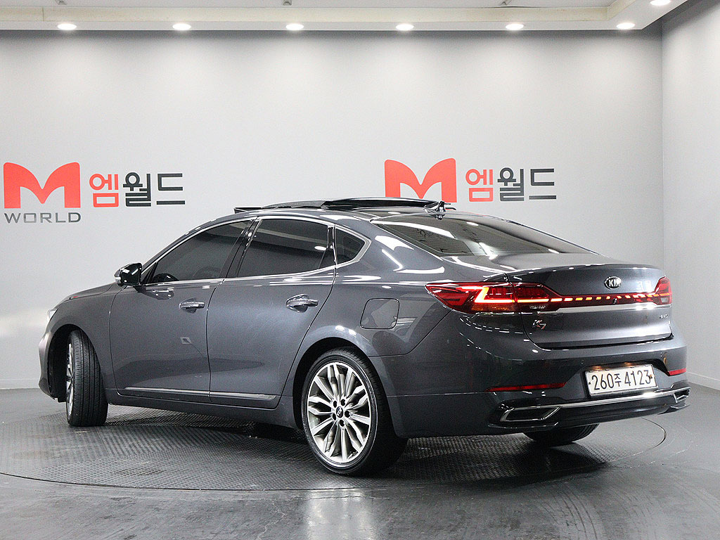 KIA K7 PREMIER
