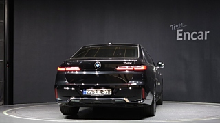 BMW 7-SERIES G70 2023
