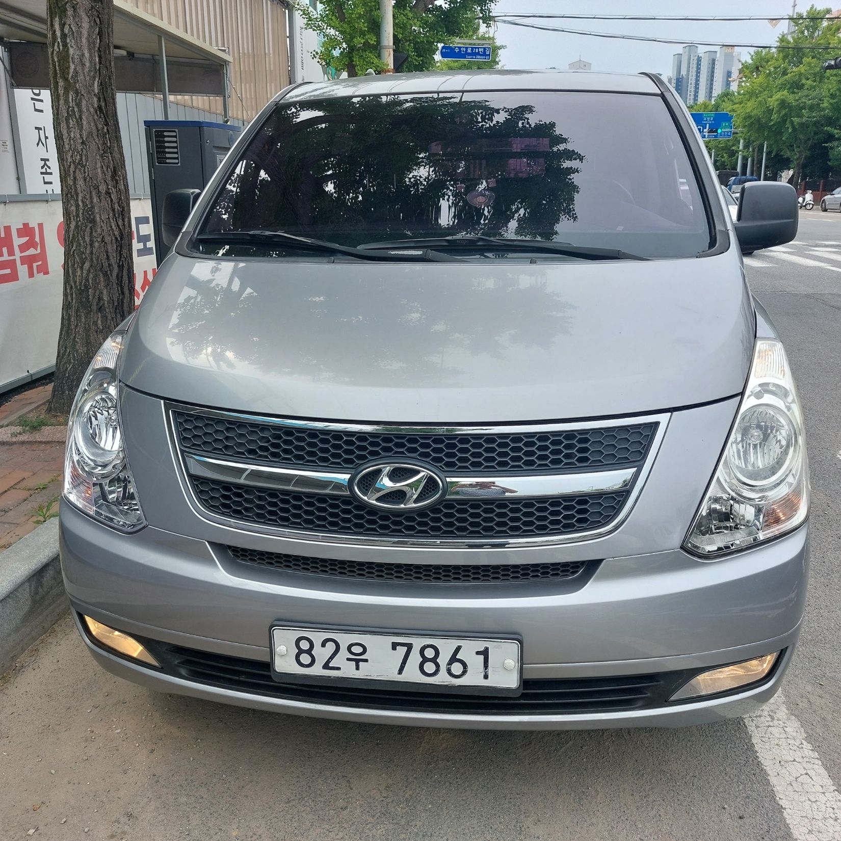 HYUNDAI STAREX GRAND