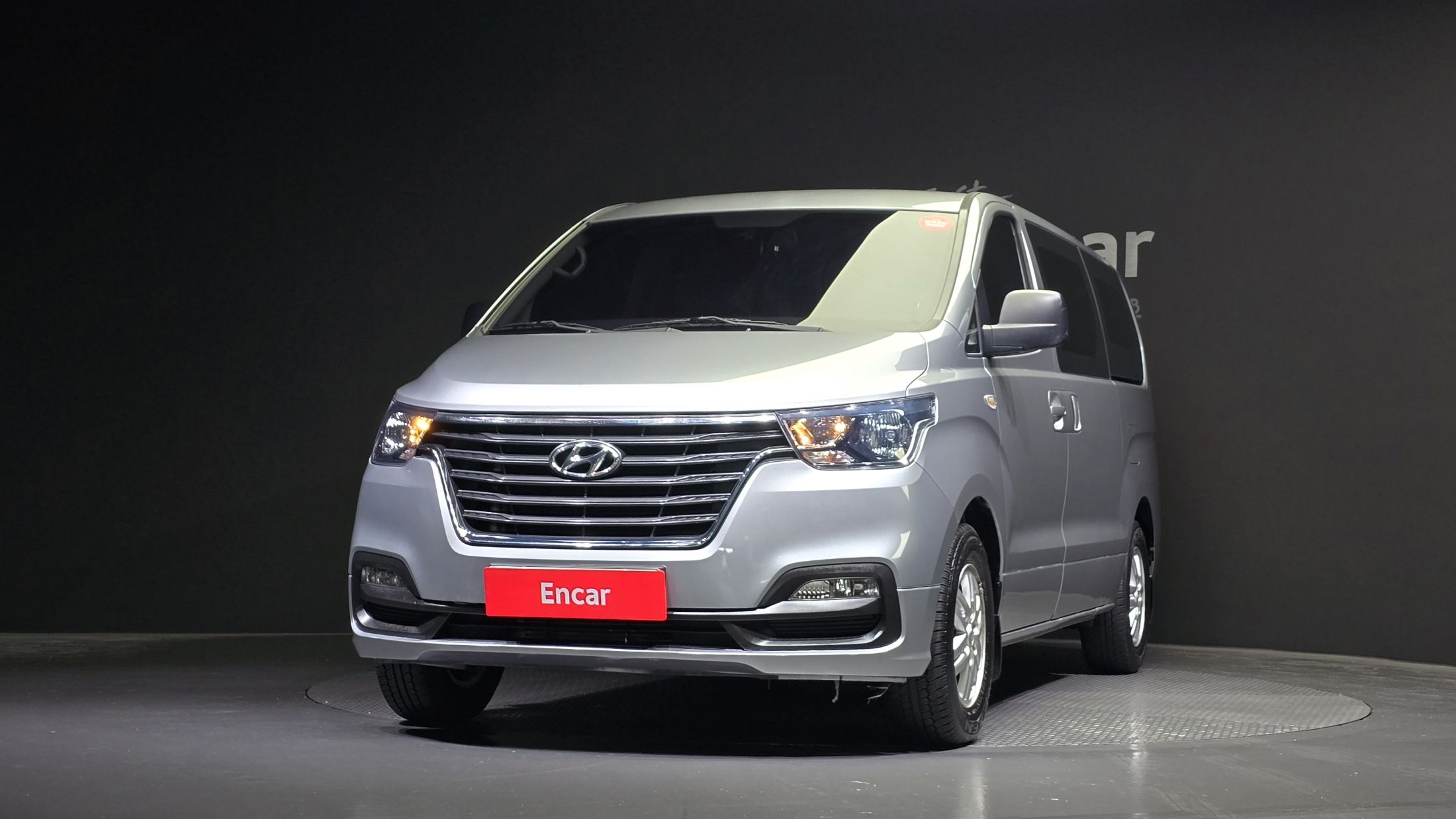 HYUNDAI STAREX GRAND 2019