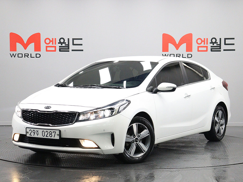 KIA K3 2016