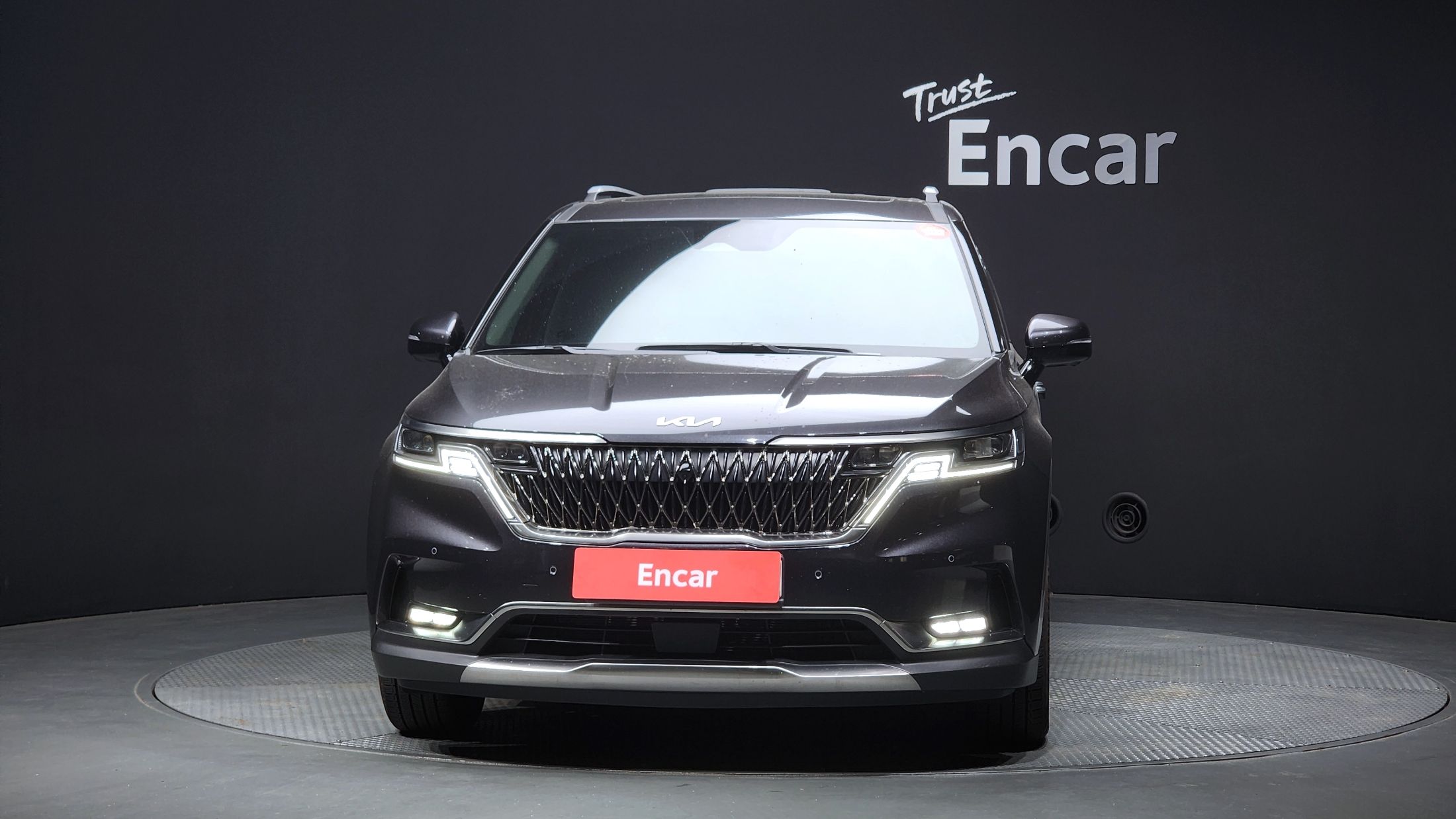 KIA CARNIVAL 2023