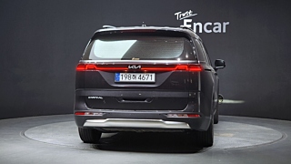 KIA CARNIVAL 2023
