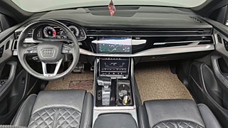 AUDI Q8 4M 2021