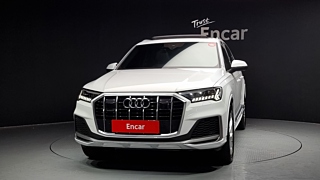 AUDI Q7 4M 2021