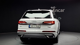 AUDI Q7 4M 2021
