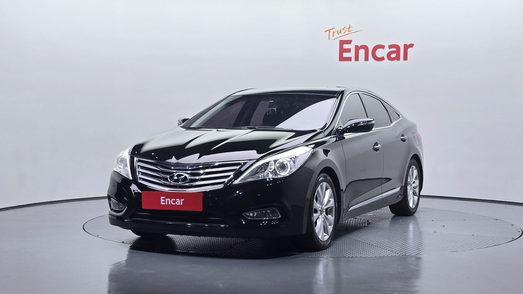 HYUNDAI GRANDEUR HG 2011