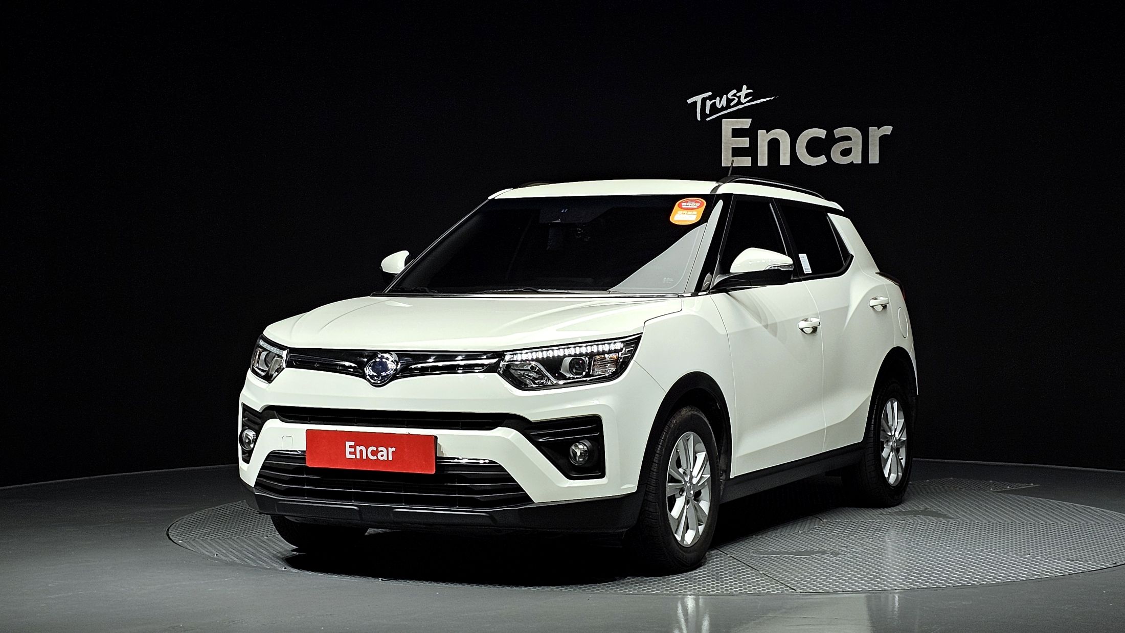 SSANGYONG TIVOLI VERY NEW 2020