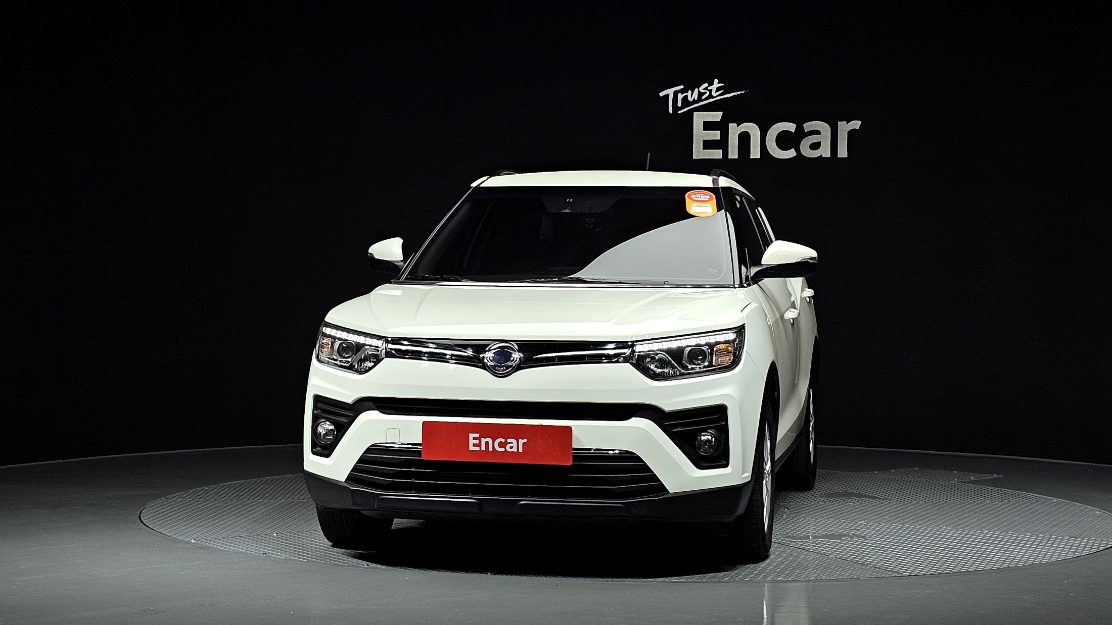 SSANGYONG TIVOLI VERY NEW 2020