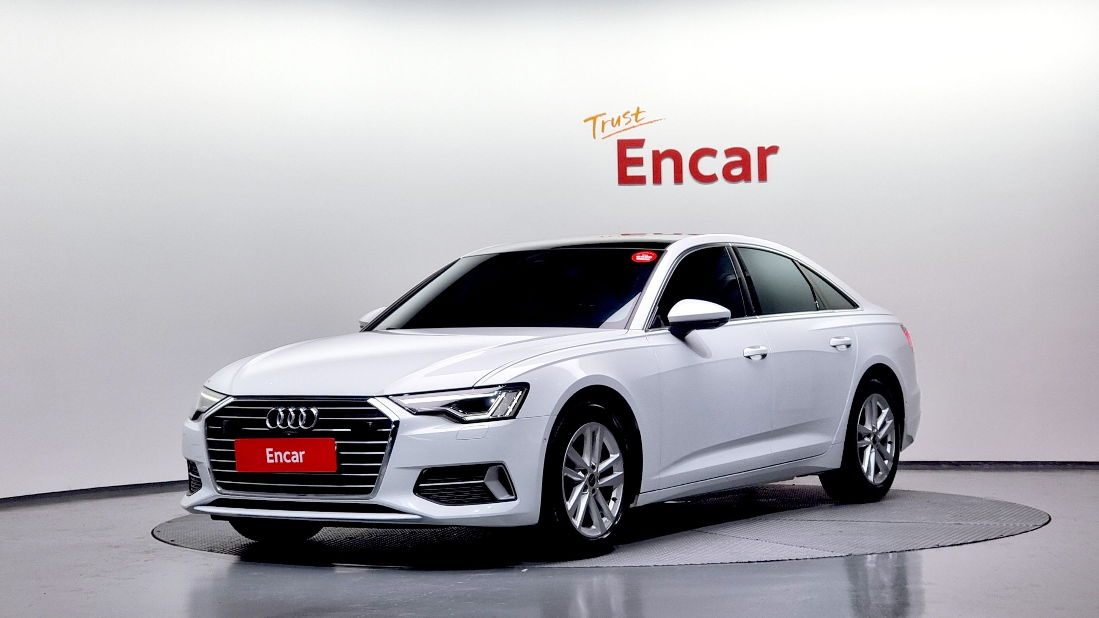 AUDI A6 C8