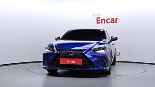 LEXUS ES300H 2021