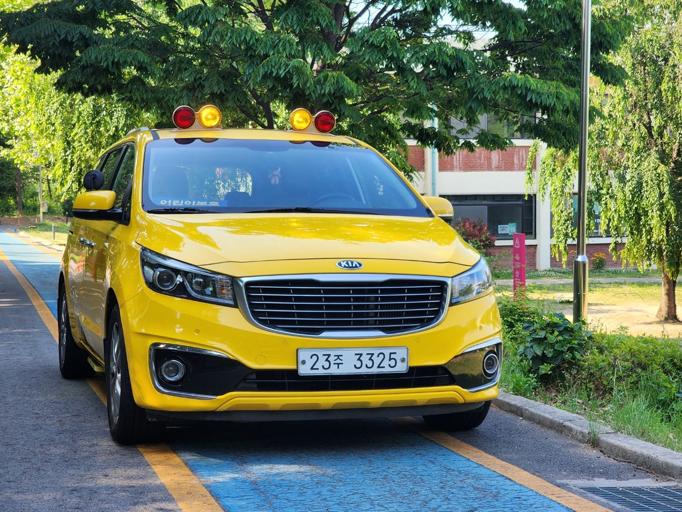 KIA CARNIVAL 2014